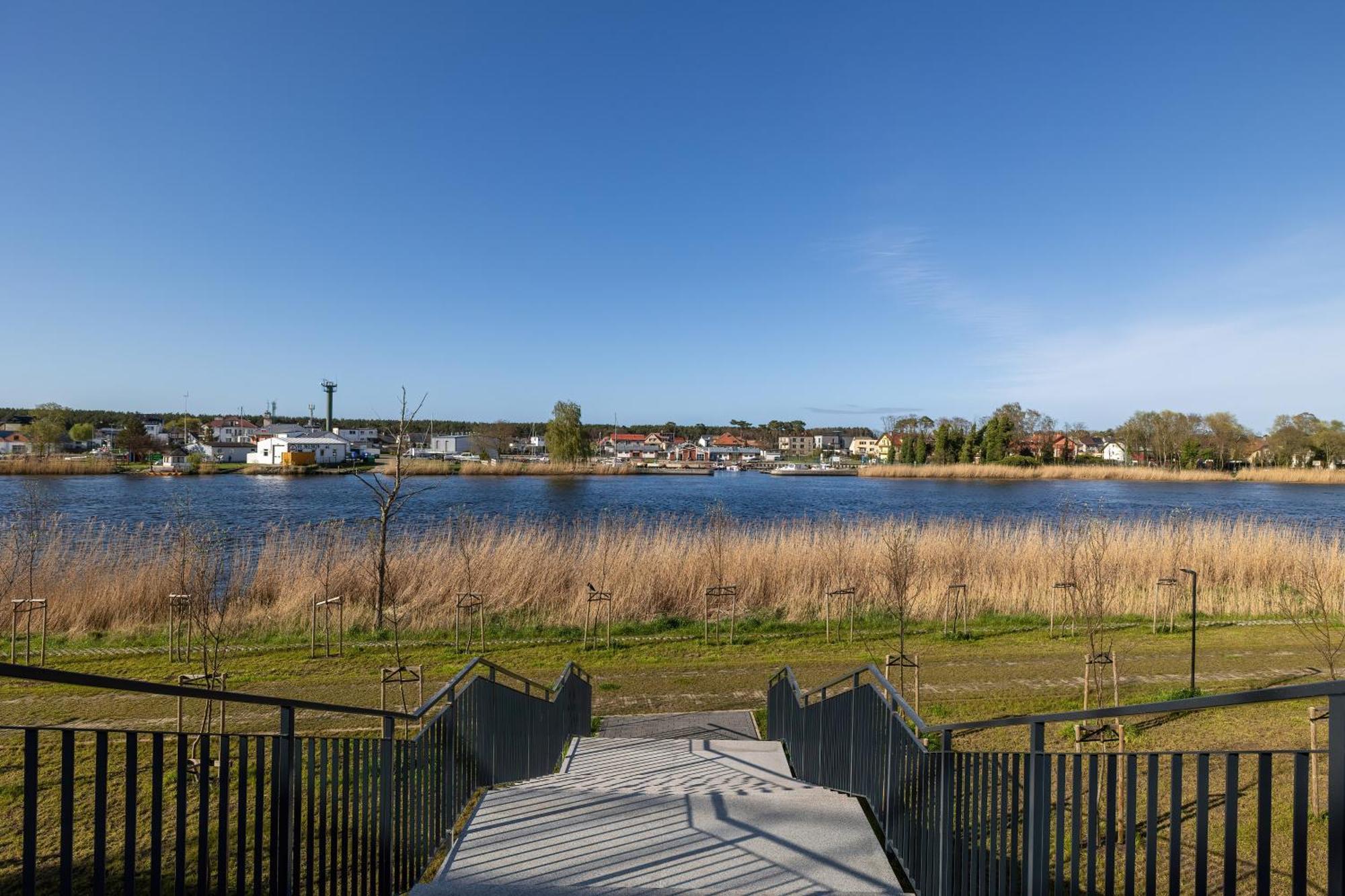 Wellness & Spa Resort Dziwnow Riverfront Apartments With Parking By Noclegi Renters Eksteriør bilde